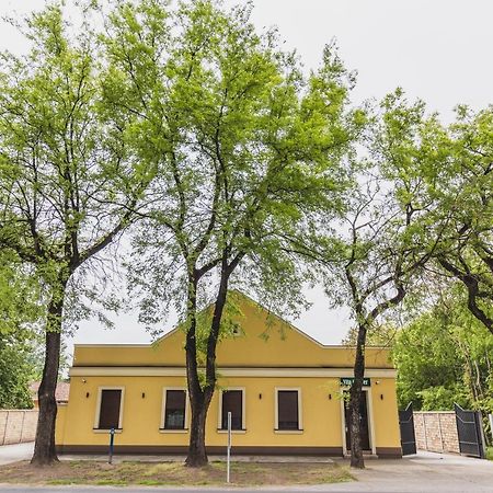 Vila Guliver Palić Buitenkant foto