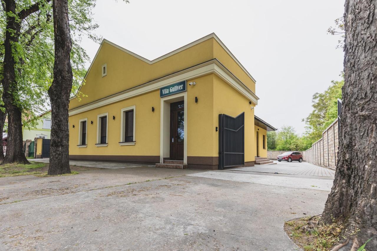 Vila Guliver Palić Buitenkant foto