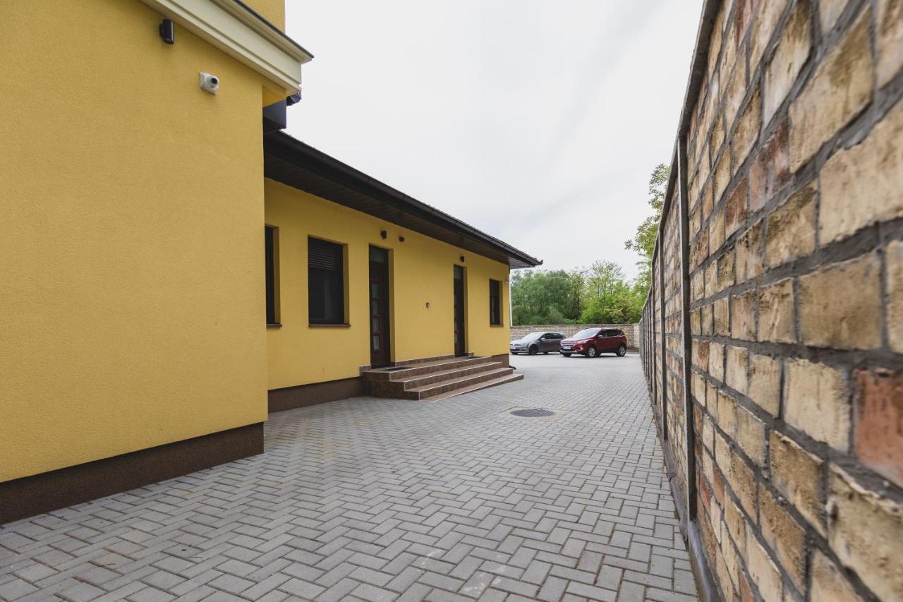 Vila Guliver Palić Buitenkant foto